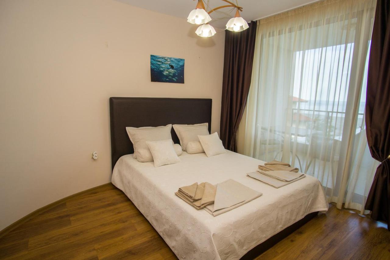Guest Apartments Stela Tsarevo Ngoại thất bức ảnh
