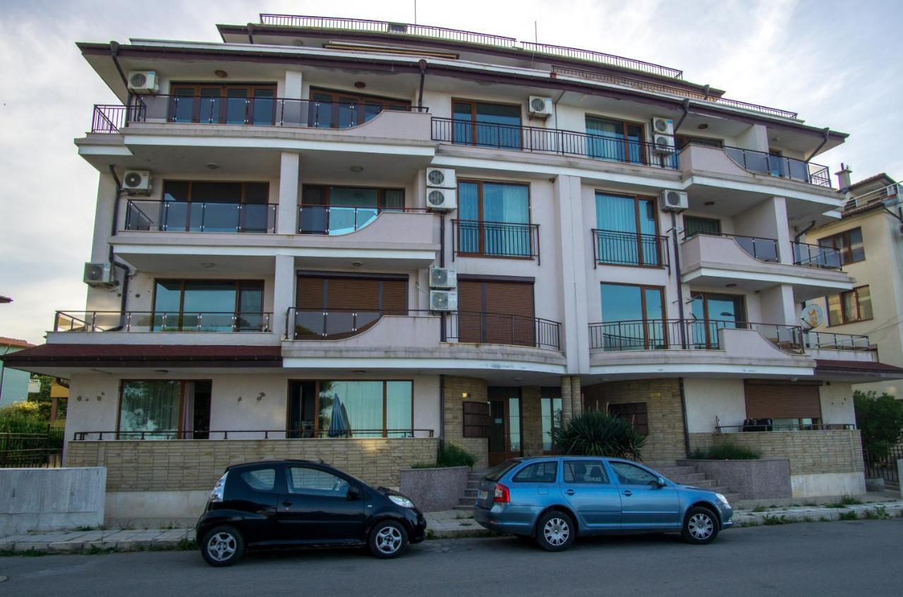 Guest Apartments Stela Tsarevo Ngoại thất bức ảnh