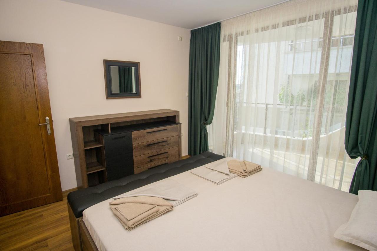 Guest Apartments Stela Tsarevo Ngoại thất bức ảnh